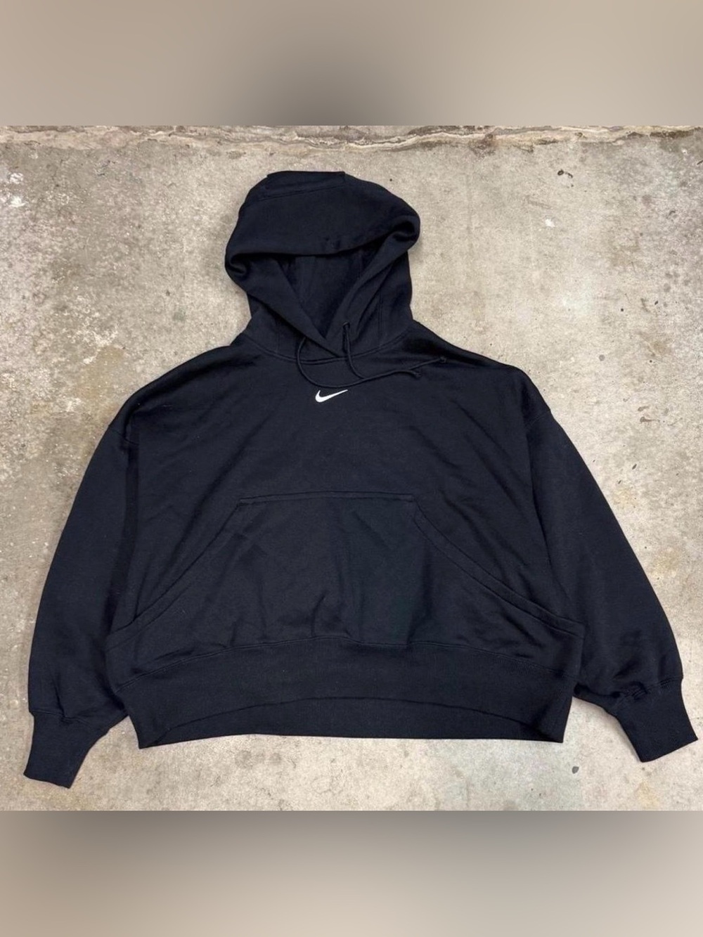 Women’s Oversized Nike Pullover Hoodie